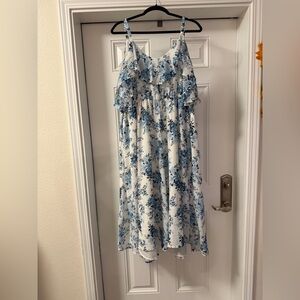 Torrid 4 Floral Blue and White Ruffle Dress